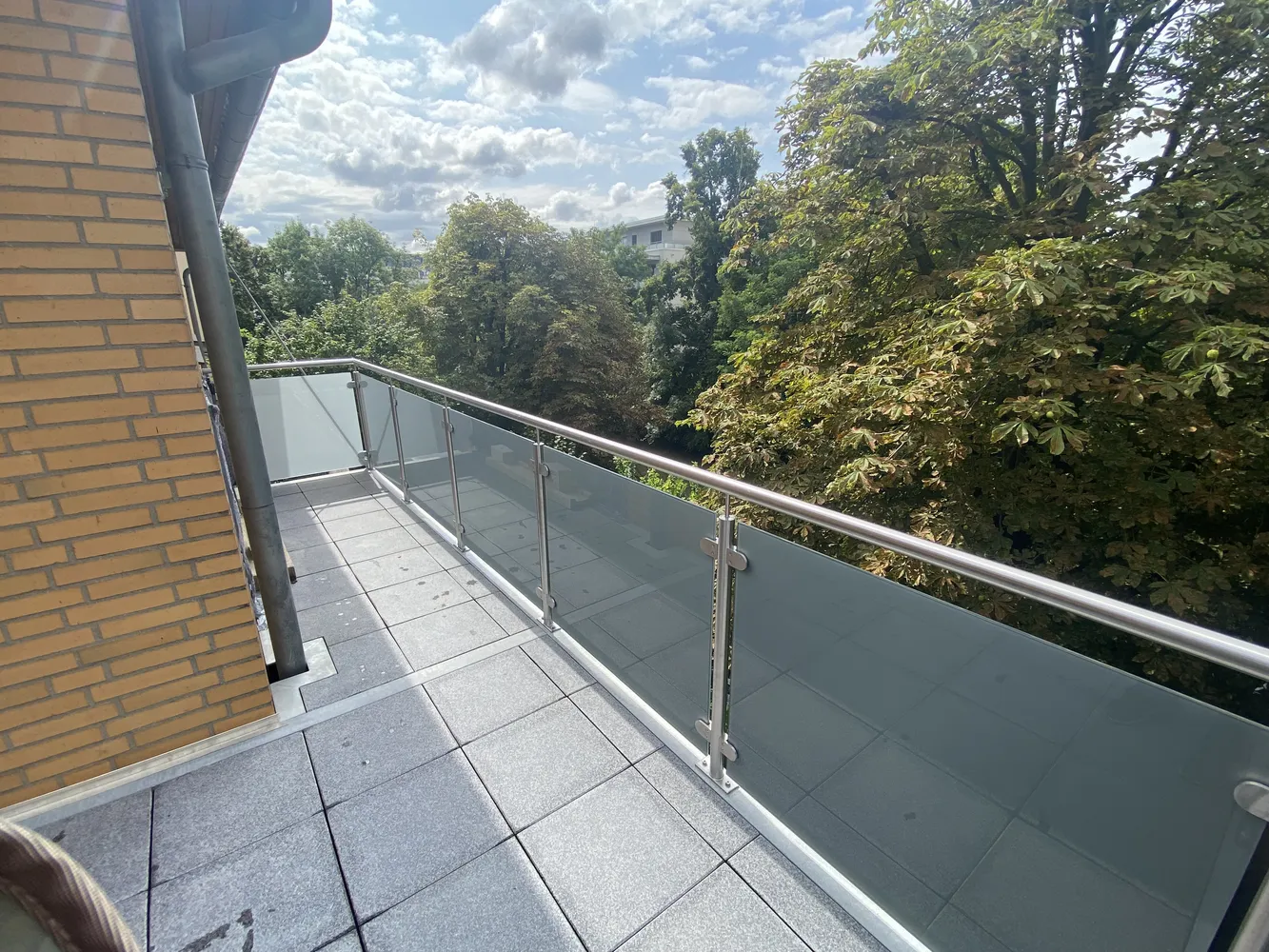 4 Zimmer Wohnung mit 140 m² in Braunschweig – Bild 1