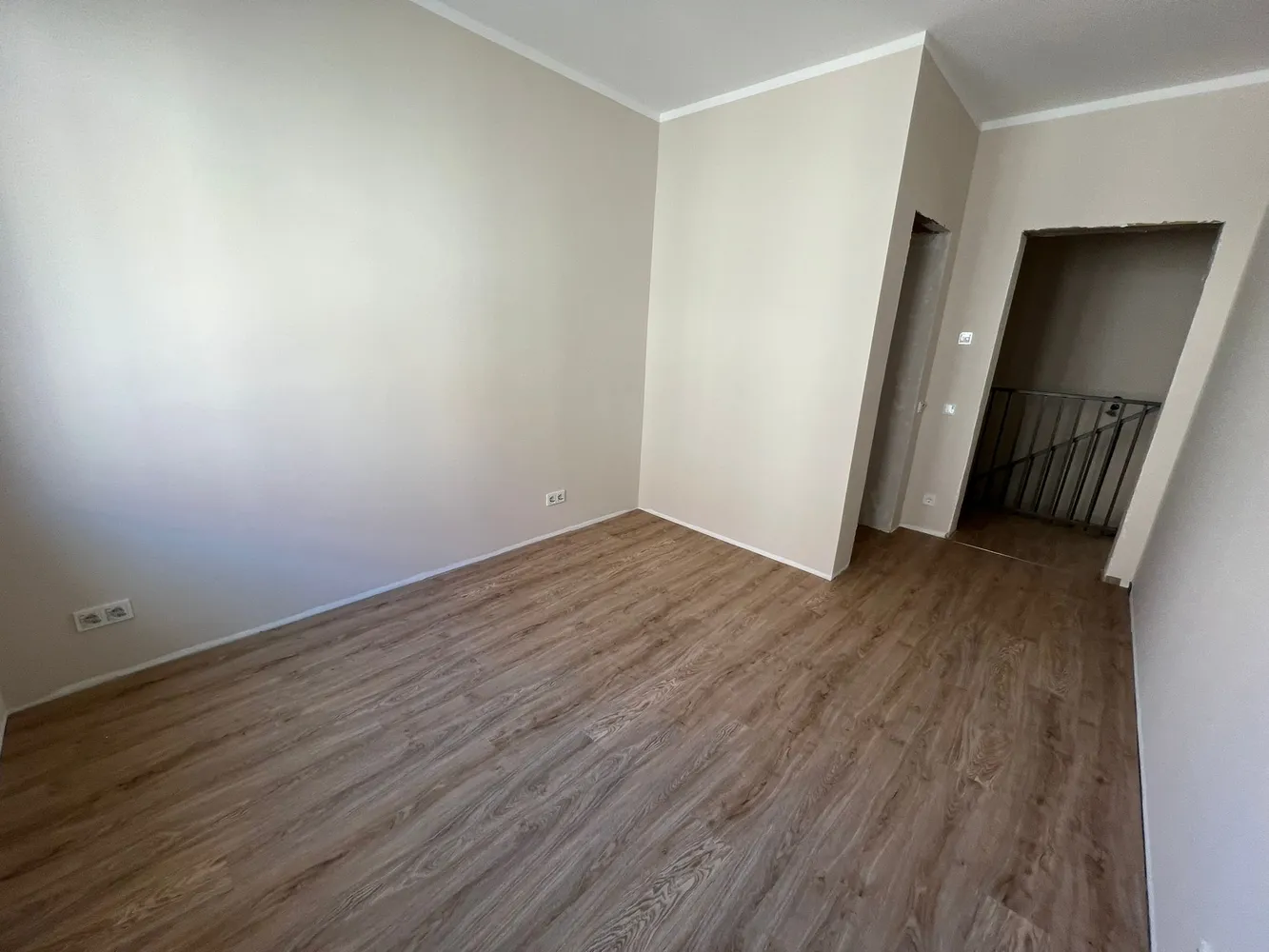 4 Zimmer Wohnung mit 130 m² in Magdeburg – Bild 3