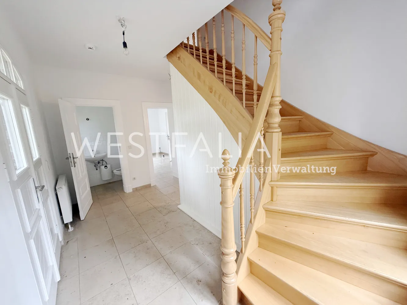 7 Zimmer Haus mit 253 m² in Potsdam – Bild 2