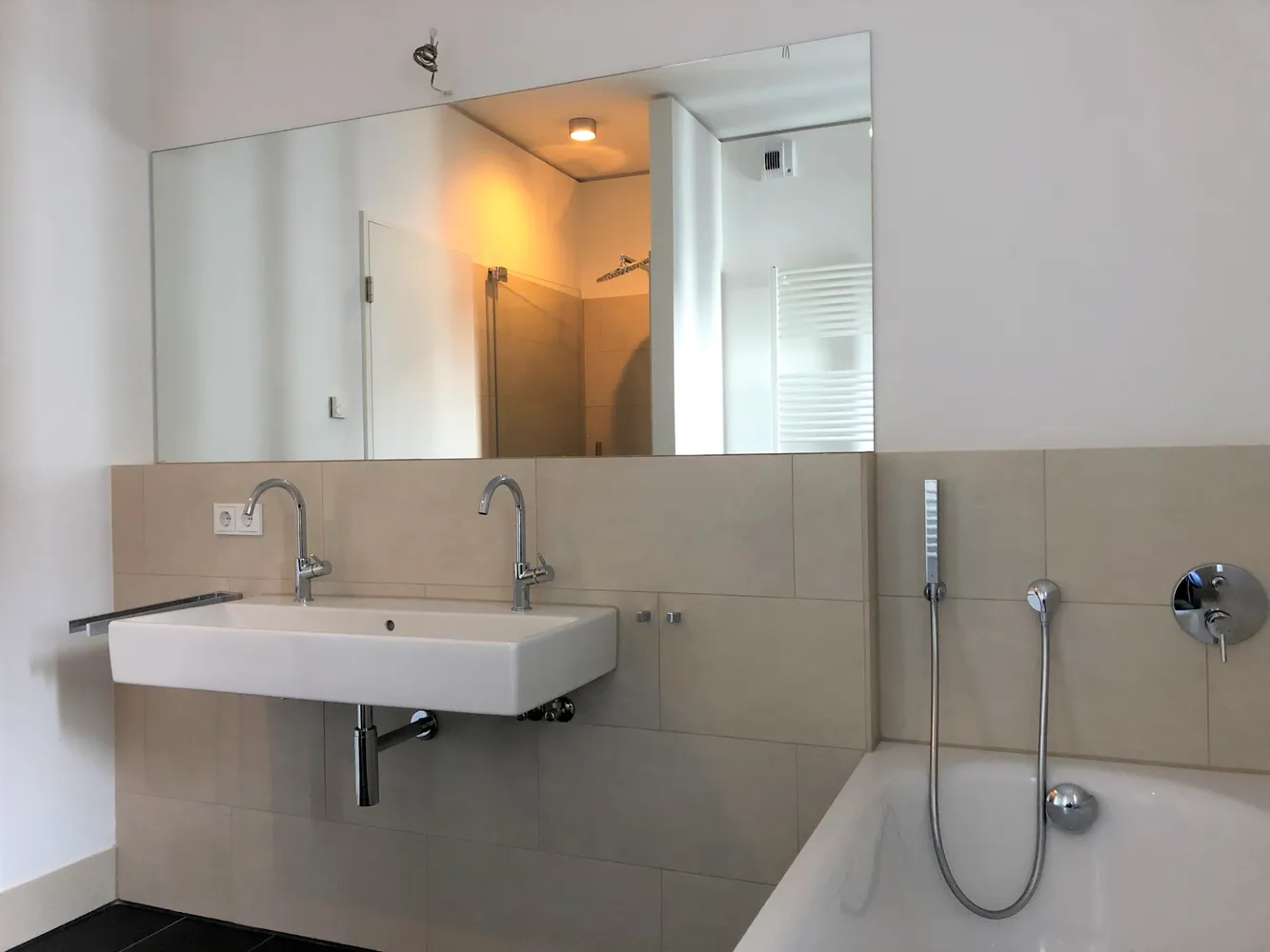 3 room apartment with 105 m² in Frankfurt am Main – Photo 10