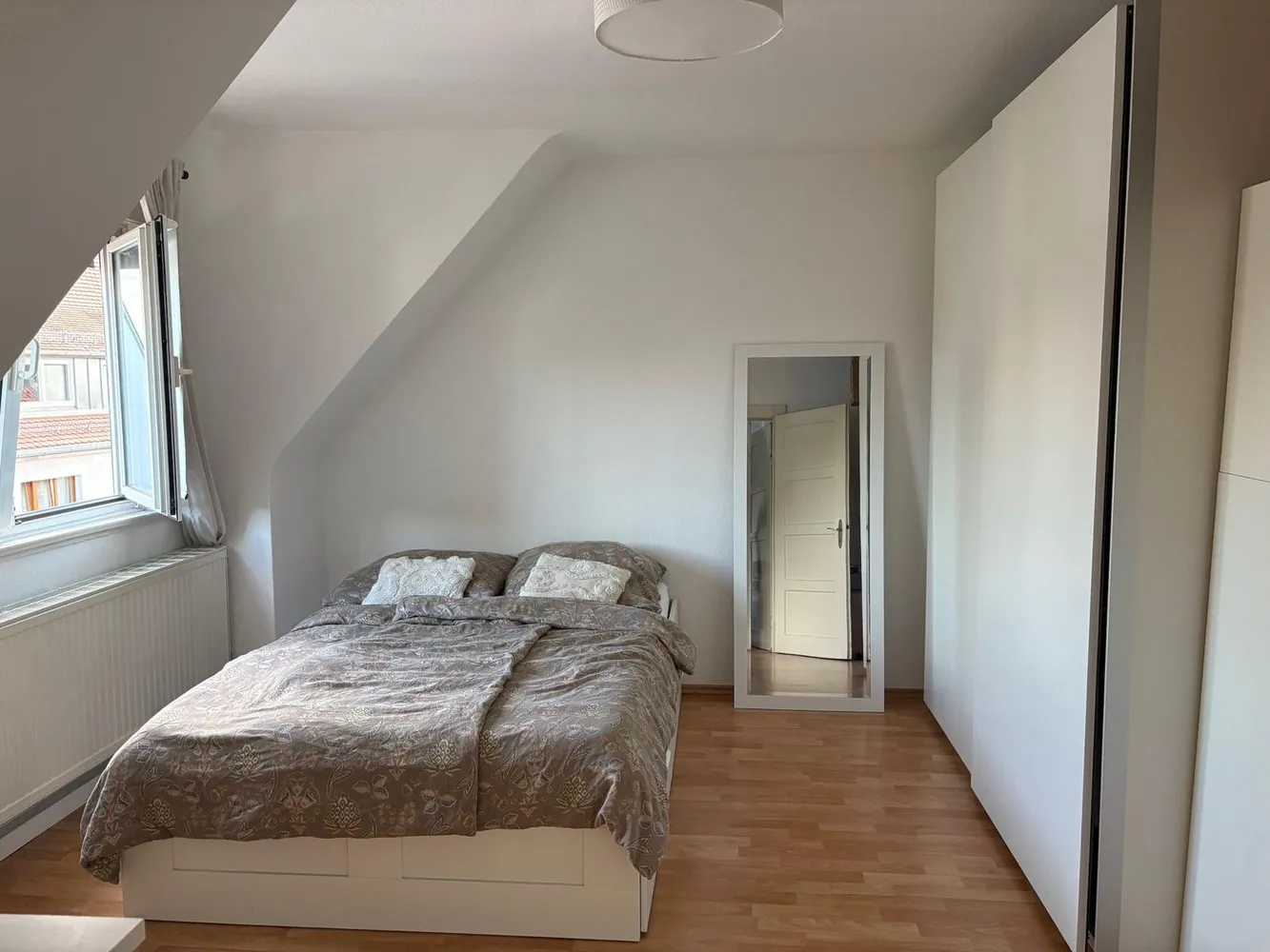 2 Zimmer Wohnung mit 49 m² in Stuttgart – Bild 5