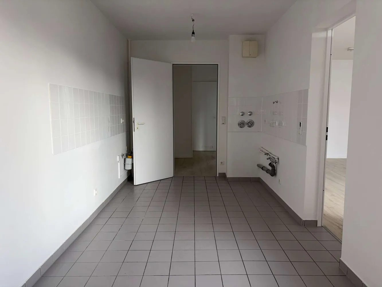 2 room apartment with 63 m² in Berlin – Photo 4