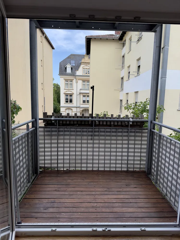 3 Zimmer Wohnung mit 70 m² in Wiesbaden – Bild 2