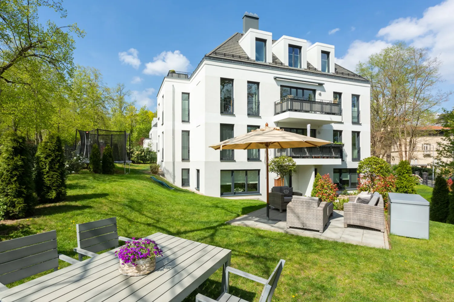 5 Zimmer Wohnung mit 127 m² in Potsdam – Bild 2