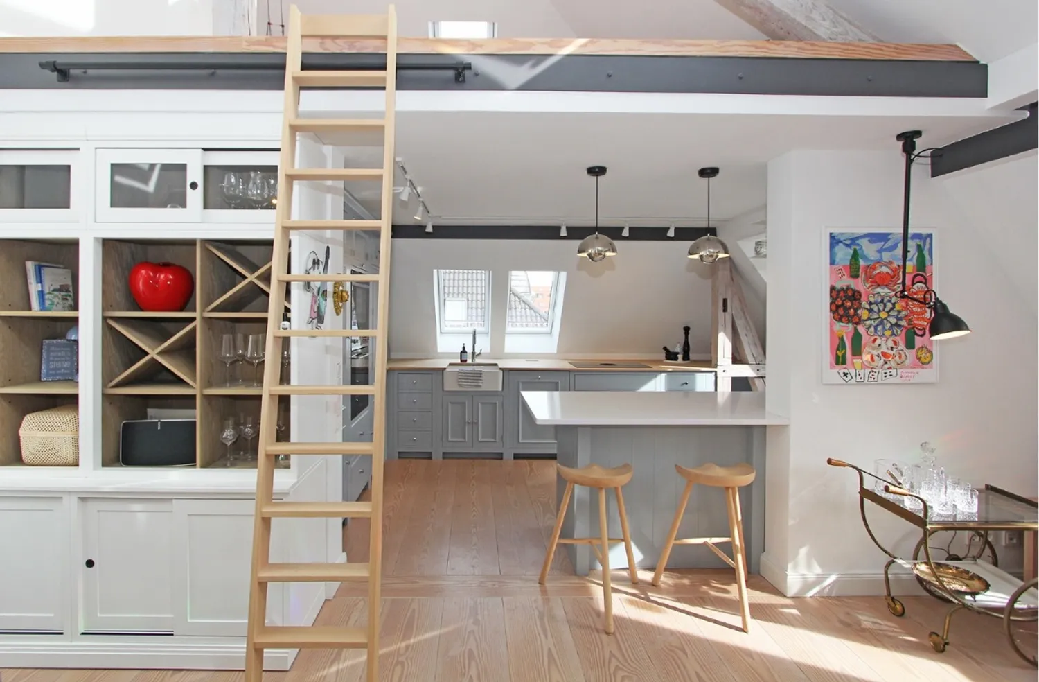 4 Zimmer Wohnung mit 130 m² in München – Bild 4