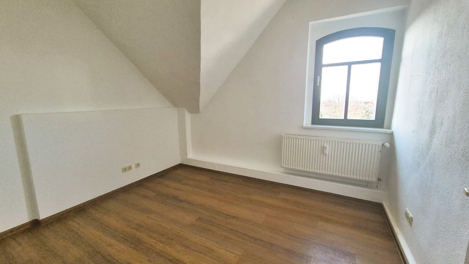4 Zimmer Wohnung mit 88 m² in Sangerhausen – Bild 2