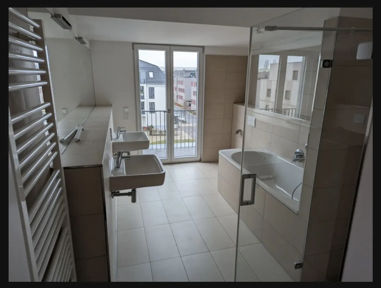 4 Zimmer Wohnung mit 121 m² in Berlin – Bild 9