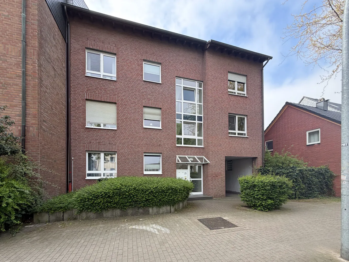 3 Zimmer Wohnung mit 75 m² in Gelsenkirchen – Bild 2