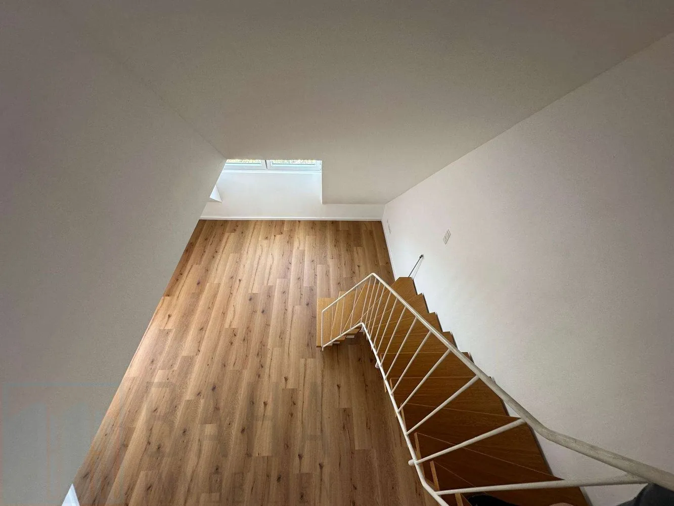 2 Zimmer Wohnung mit 64 m² in München – Bild 4