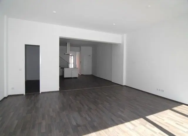 4 Zimmer Wohnung mit 192 m² in Zwickau – Bild 4