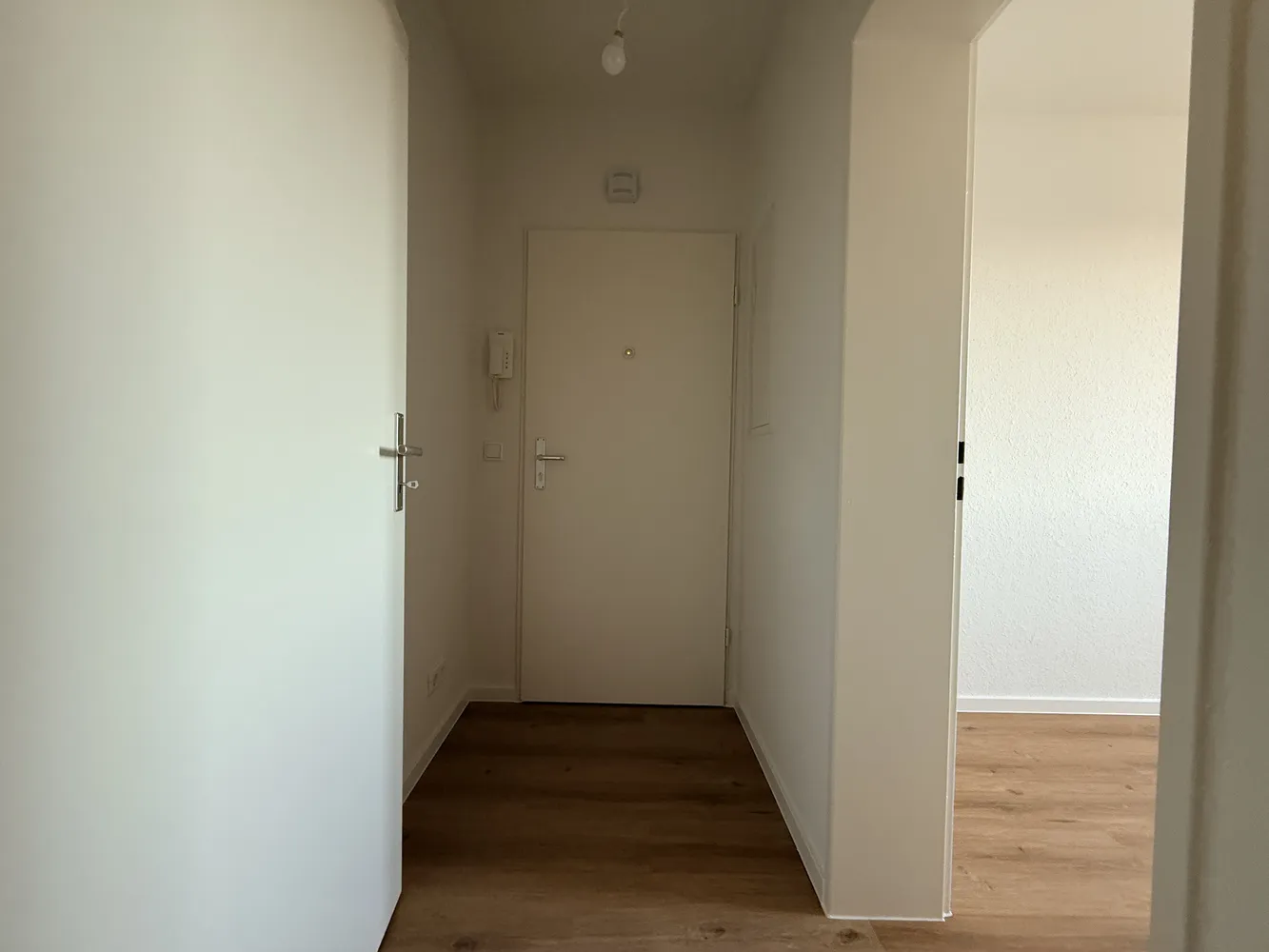 2 Zimmer Wohnung mit 59 m² in Garbsen – Bild 4