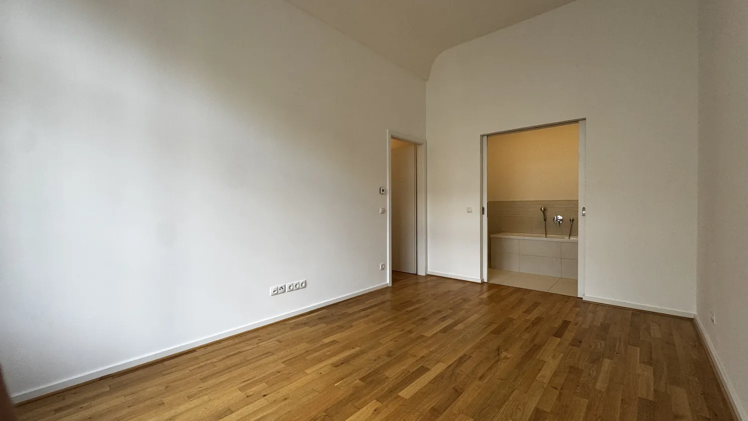 5 Zimmer Wohnung mit 133 m² in Berlin – Bild 3