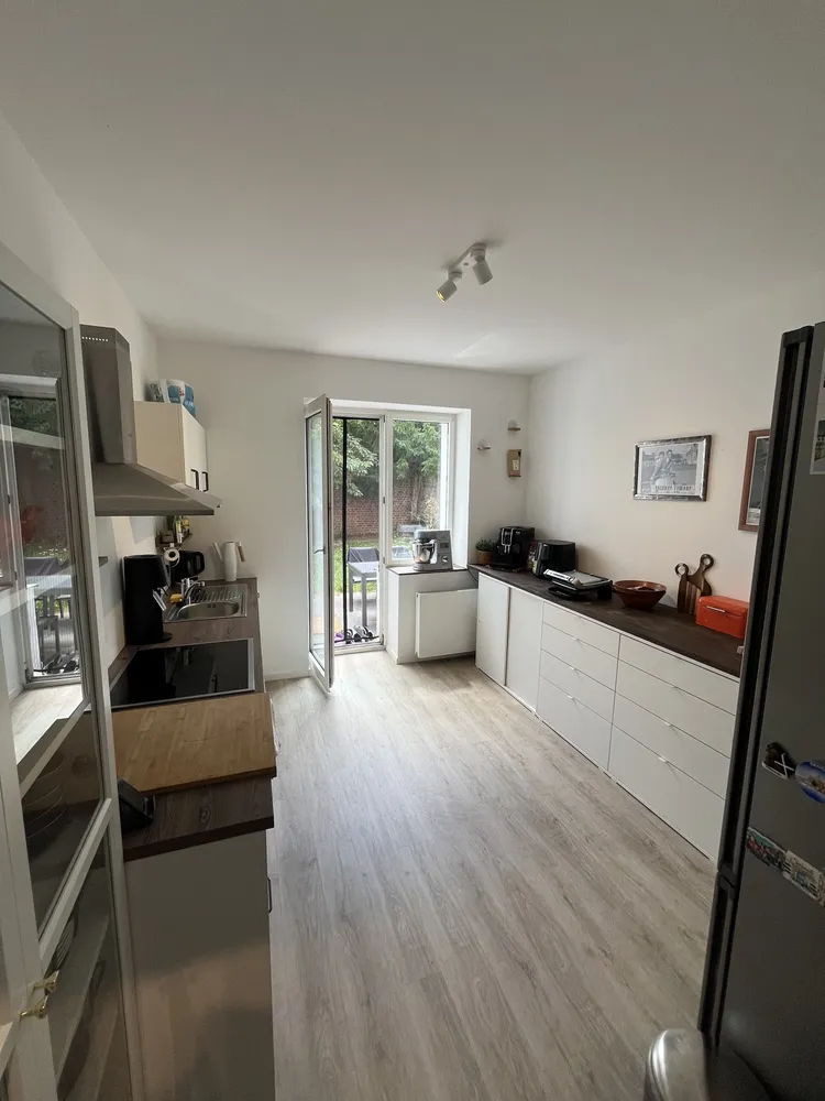 3 Zimmer Wohnung mit 96 m² in Düsseldorf – Bild 2