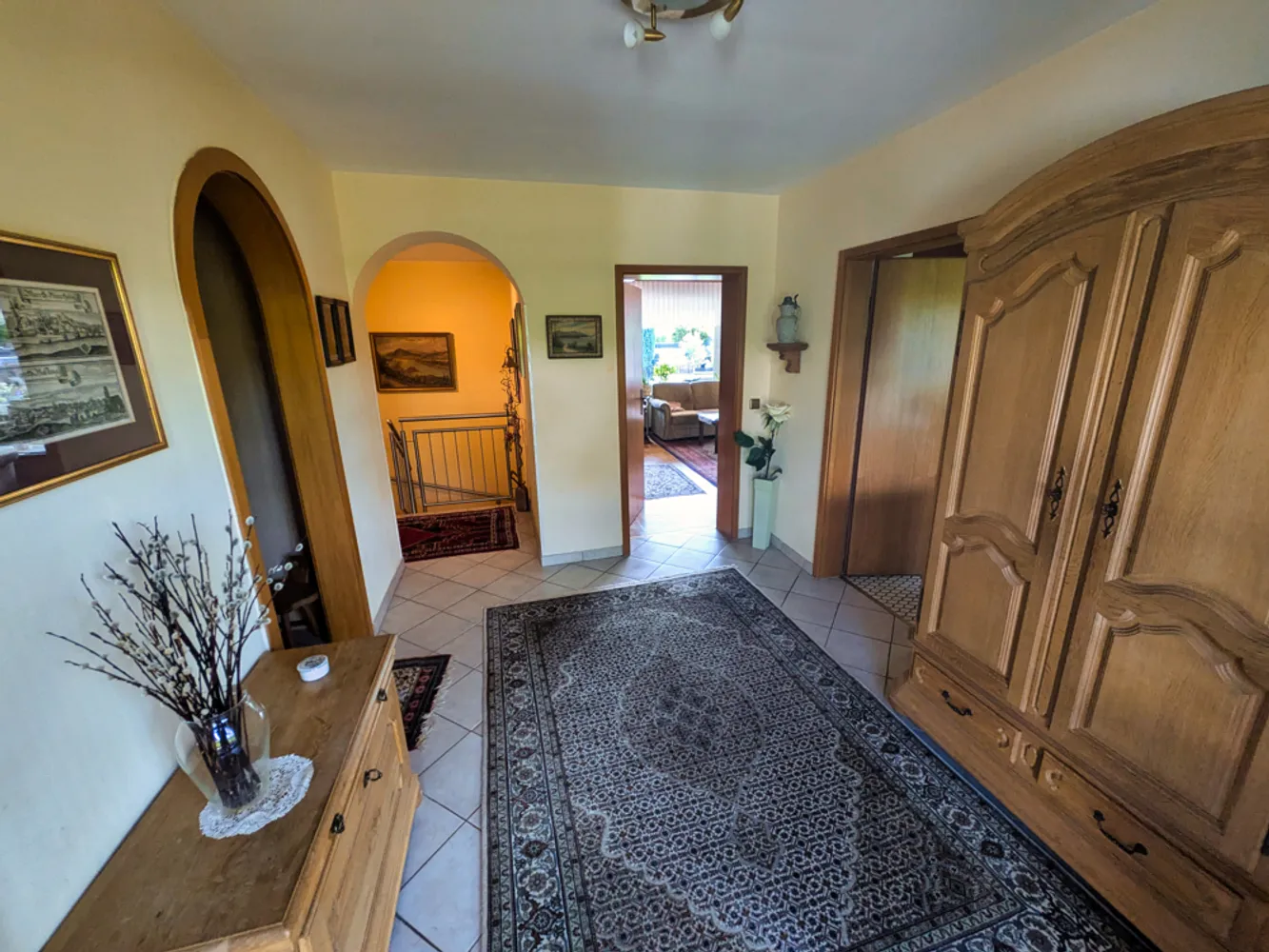 7 room house with 160 m² in Königswinter – Photo 1