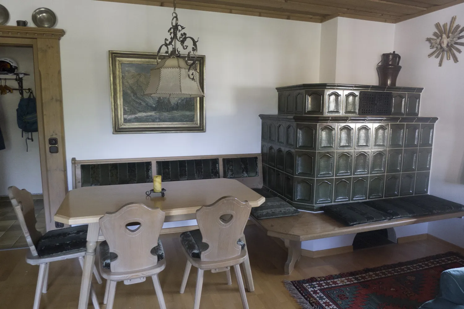 4 Zimmer Wohnung mit 150 m² in Garmisch-Partenkirchen – Bild 2