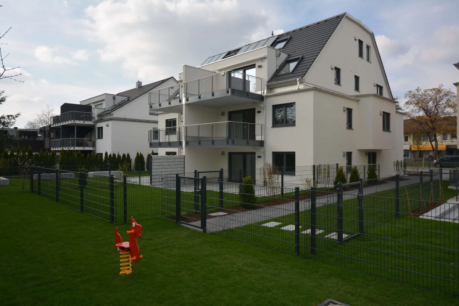 3 Zimmer Wohnung mit 105 m² in München – Bild 3