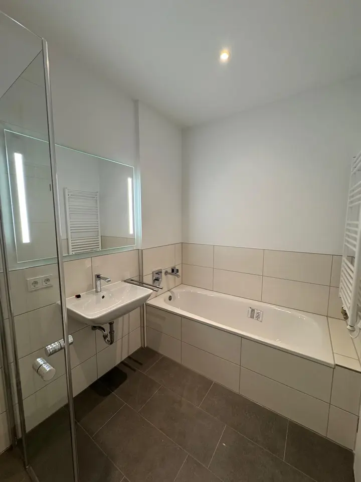 4 Zimmer Wohnung mit 94 m² in Dresden – Bild 7