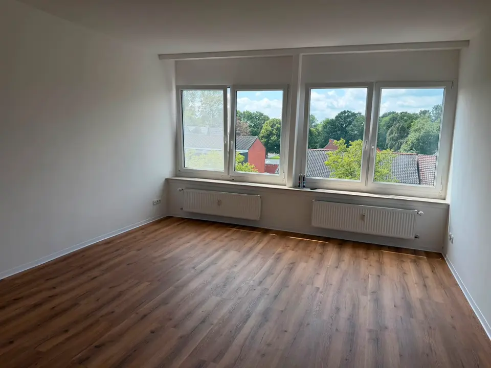 3 Zimmer Wohnung mit 81 m² in Papenburg – Bild 1