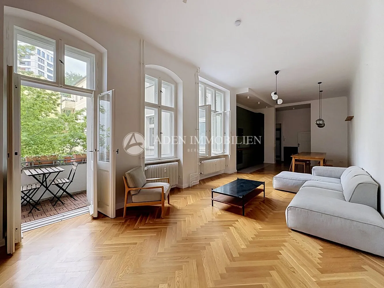 4 Zimmer Wohnung mit 120 m² in Berlin – Bild 4
