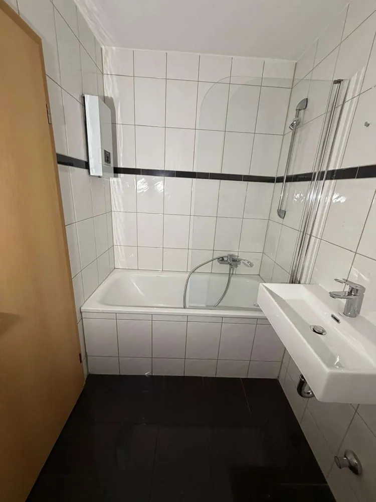 3 Zimmer Wohnung mit 74 m² in Duisburg – Bild 11