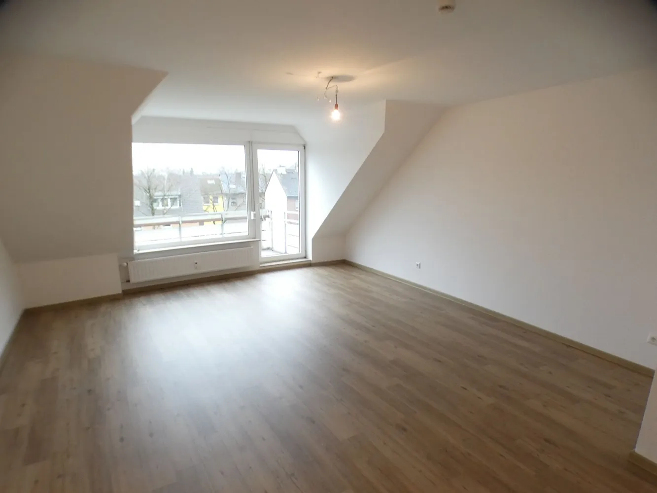 2 Zimmer Wohnung mit 65 m² in Duisburg – Bild 1