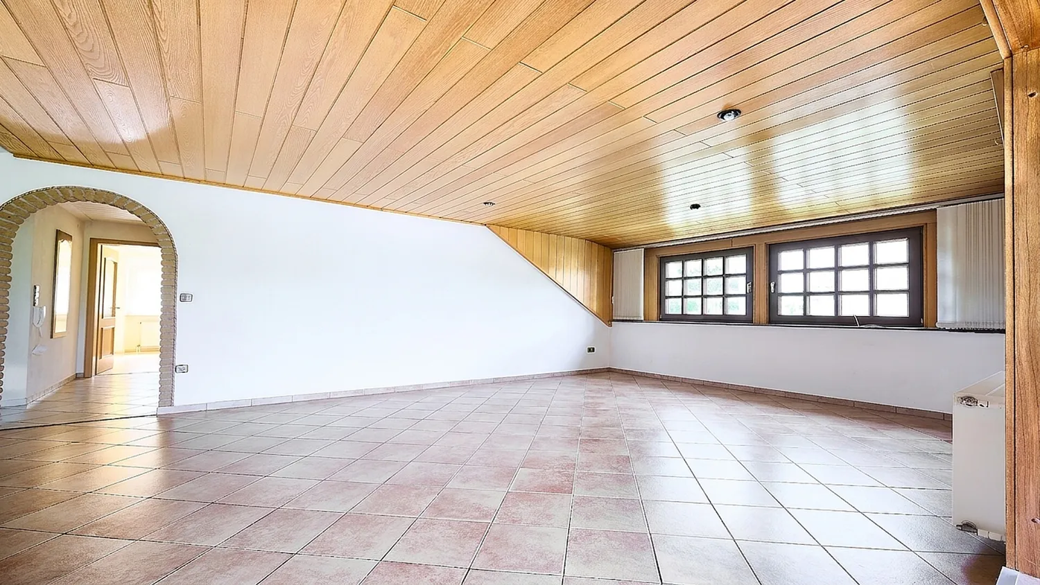 3 Zimmer Wohnung mit 90 m² in Detmold – Bild 3