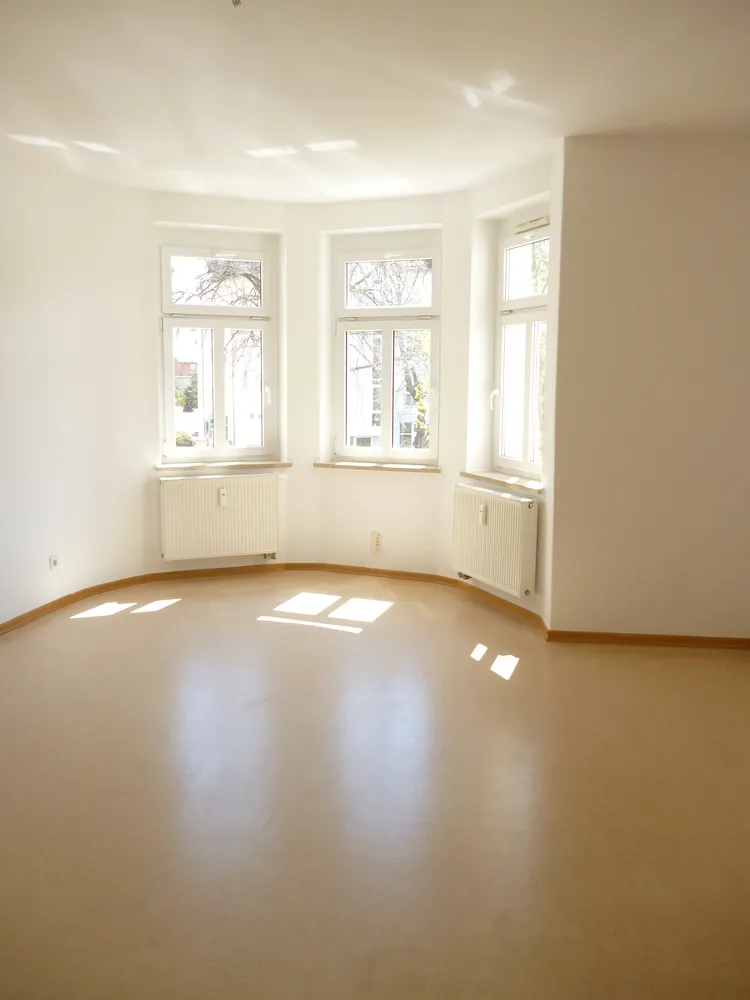 2 Zimmer Wohnung mit 63 m² in Weißenfels – Bild 4