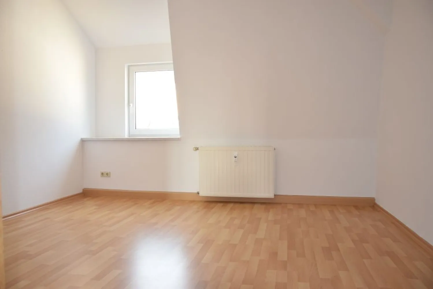 4 room apartment with 105 m² in Limbach-Oberfrohna – Photo 8