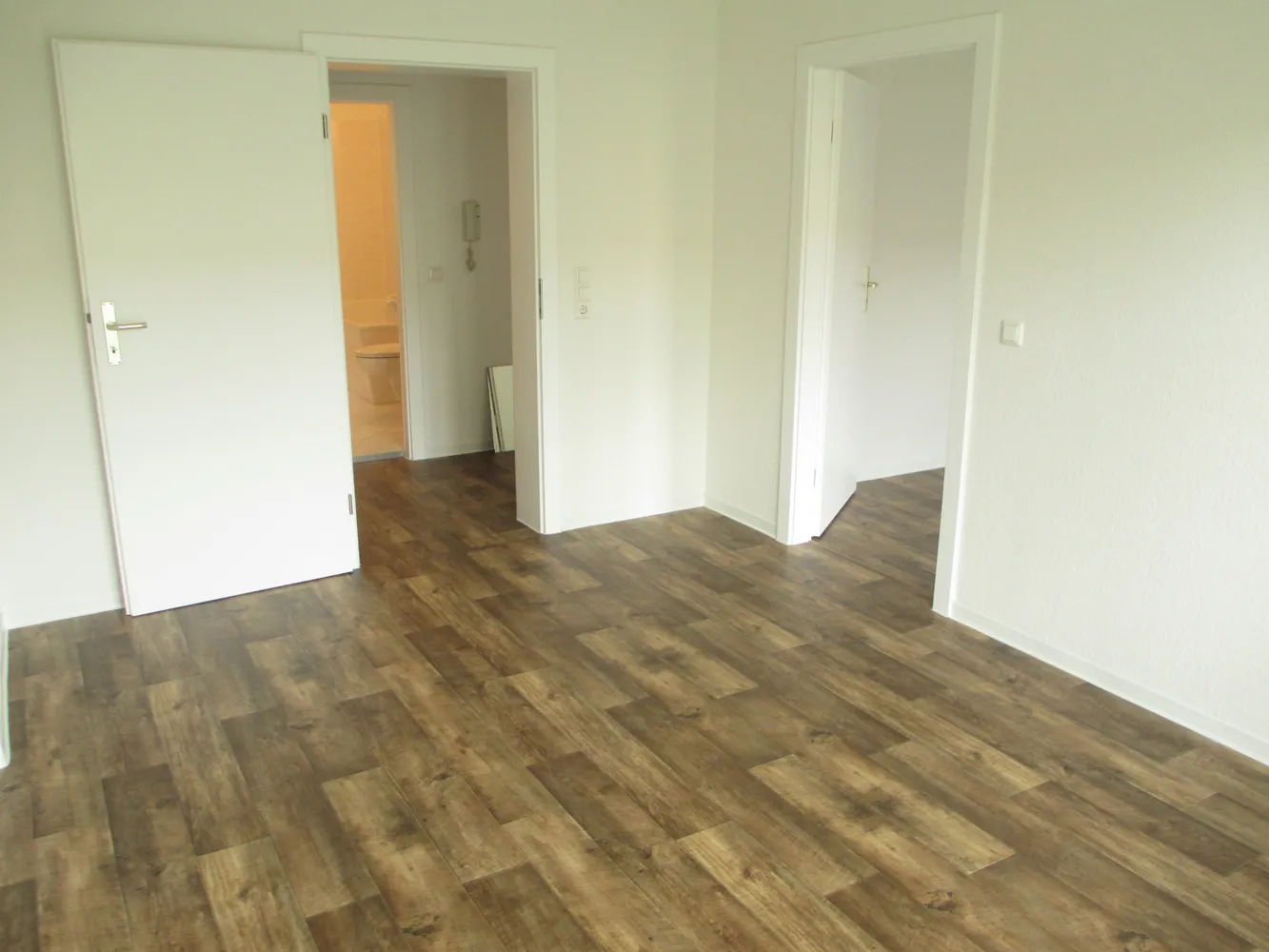 2 Zimmer Wohnung mit 47 m² in Magdeburg – Bild 3