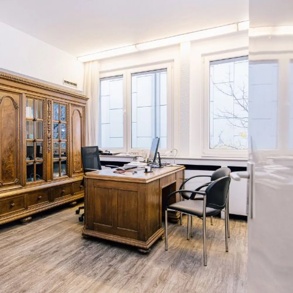 10 Zimmer Wohnung mit 280 m² in Duisburg – Bild 3