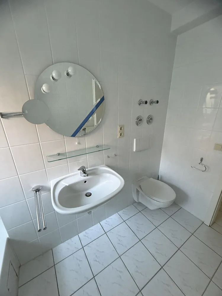 1 Zimmer Wohnung mit 40 m² in Wiesbaden – Bild 10