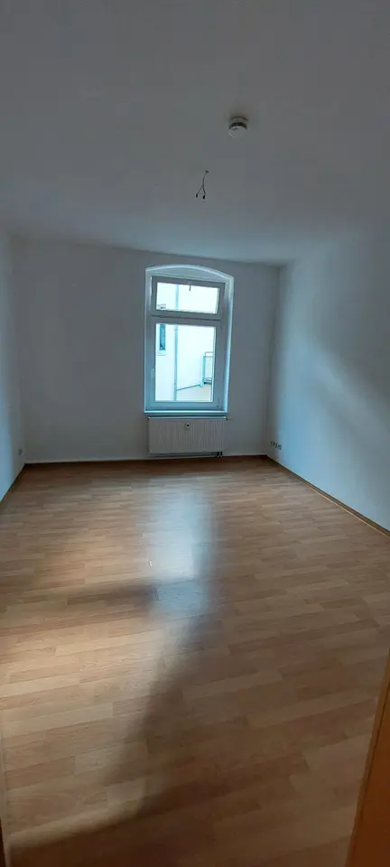 2 Zimmer Wohnung mit 53 m² in Greiz – Bild 2