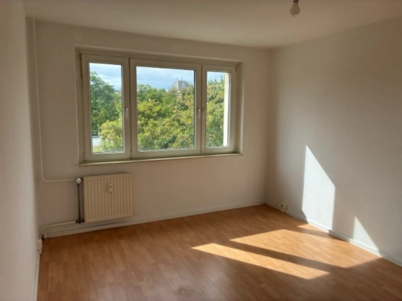 2 Zimmer Wohnung mit 42 m² in Halle (Saale) – Bild 5
