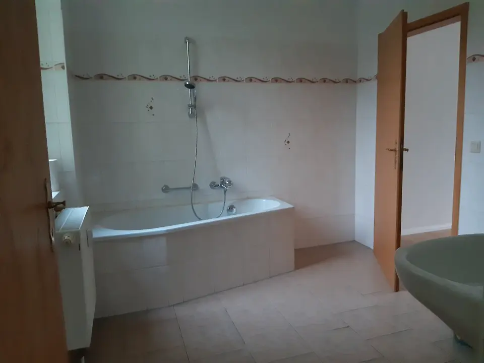 2 Zimmer Wohnung mit 37 m² in Greiz – Bild 9