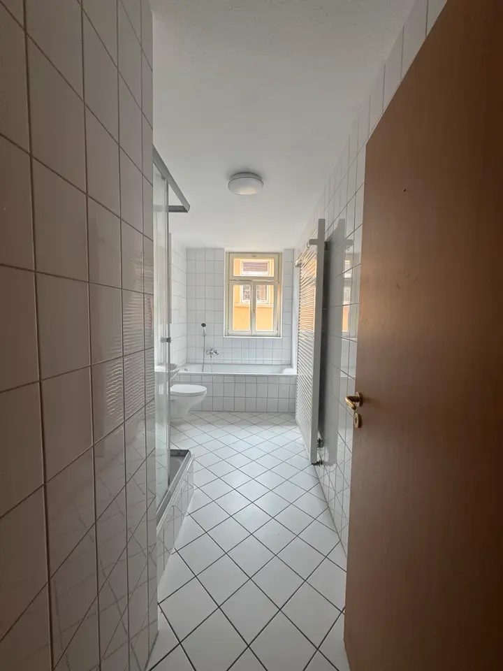 2 Zimmer Wohnung mit 83 m² in Altenburg – Bild 5