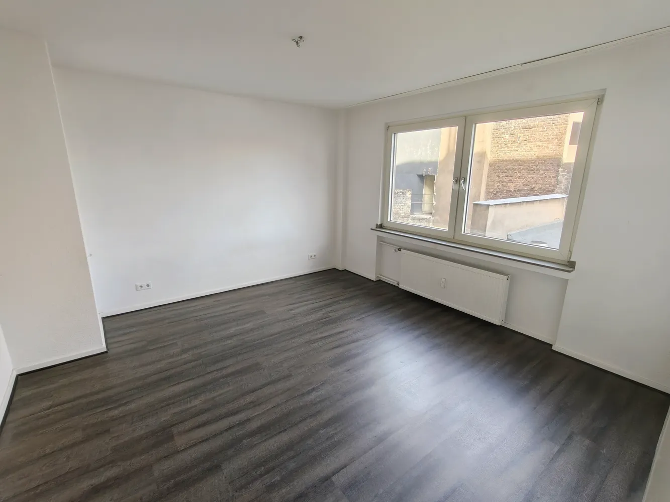 3 room apartment with 86 m² in Düsseldorf – Photo 3
