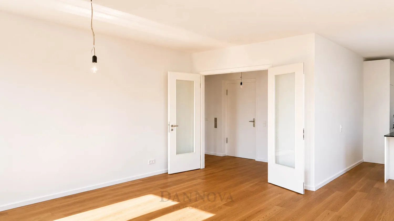 3 Zimmer Wohnung mit 128 m² in Frankfurt am Main – Bild 3