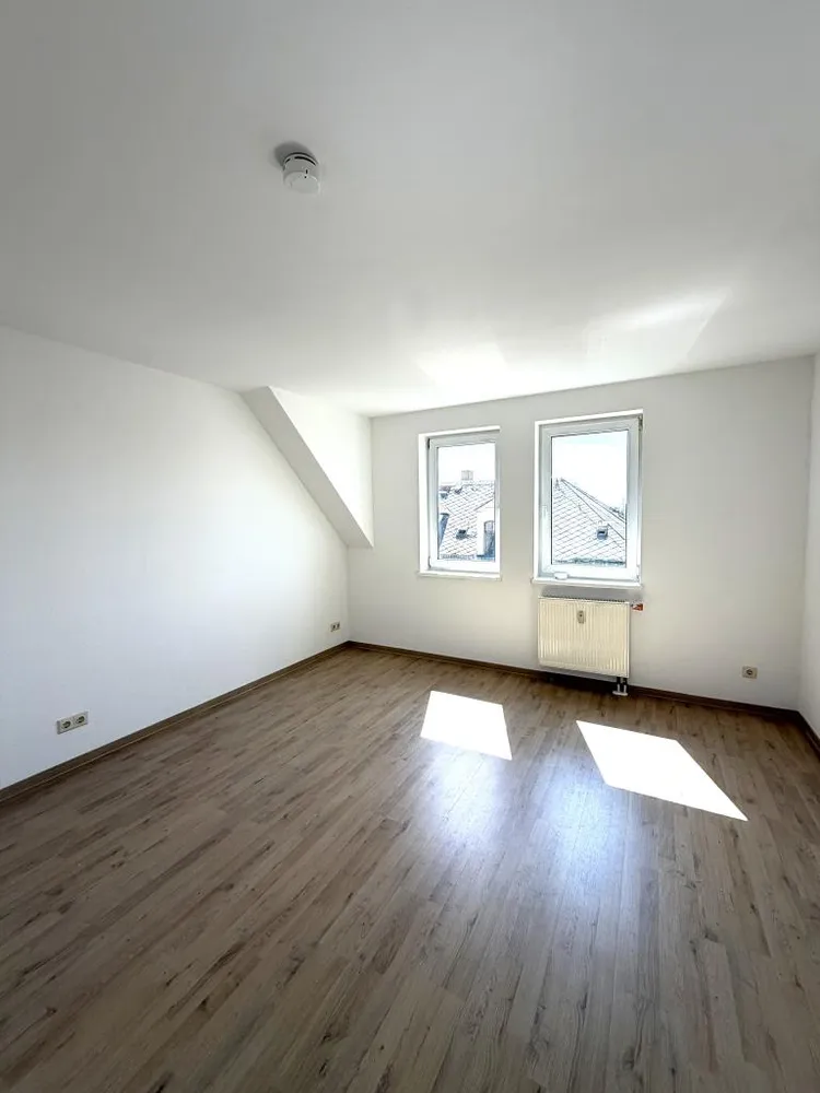2 Zimmer Wohnung mit 58 m² in Weißenfels – Bild 12