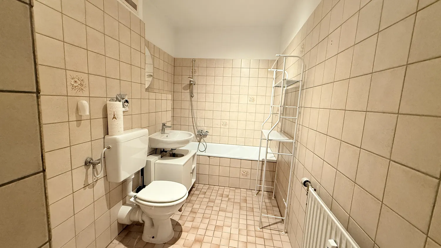 2 room apartment with 64 m² in Oldenburg – Photo 3