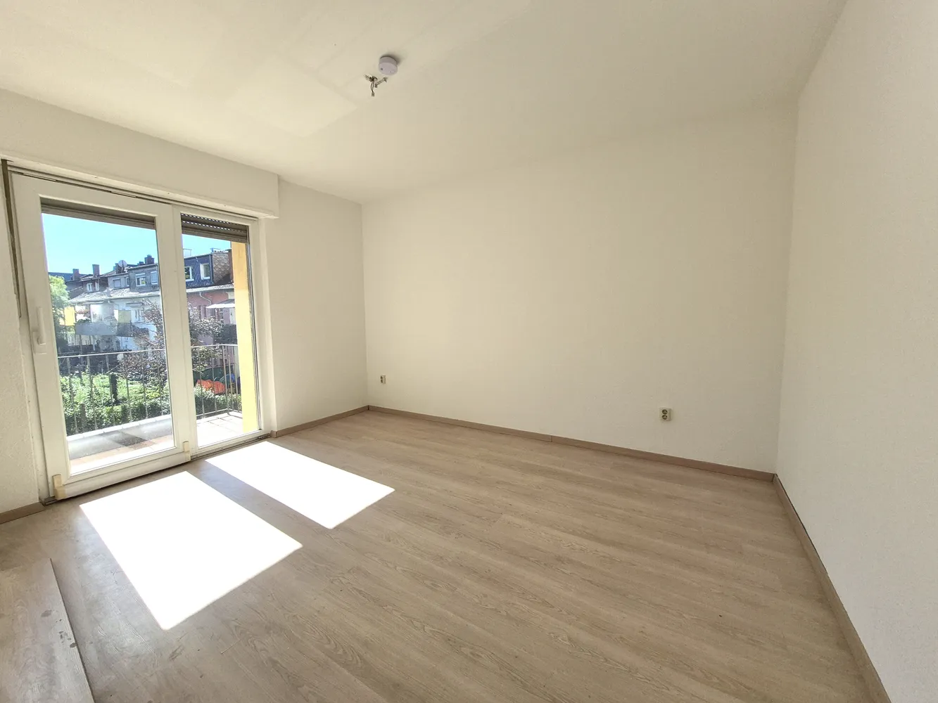 2 room apartment with 52 m² in Pirmasens – Photo 1