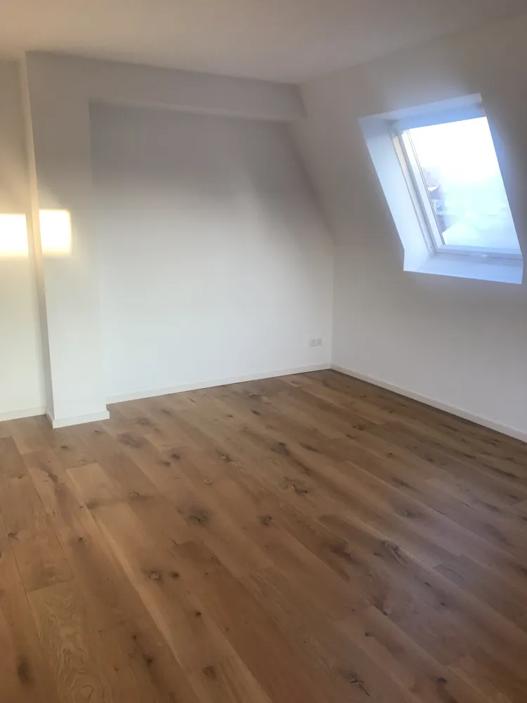 4 Zimmer Wohnung mit 144 m² in Wiesbaden – Bild 5
