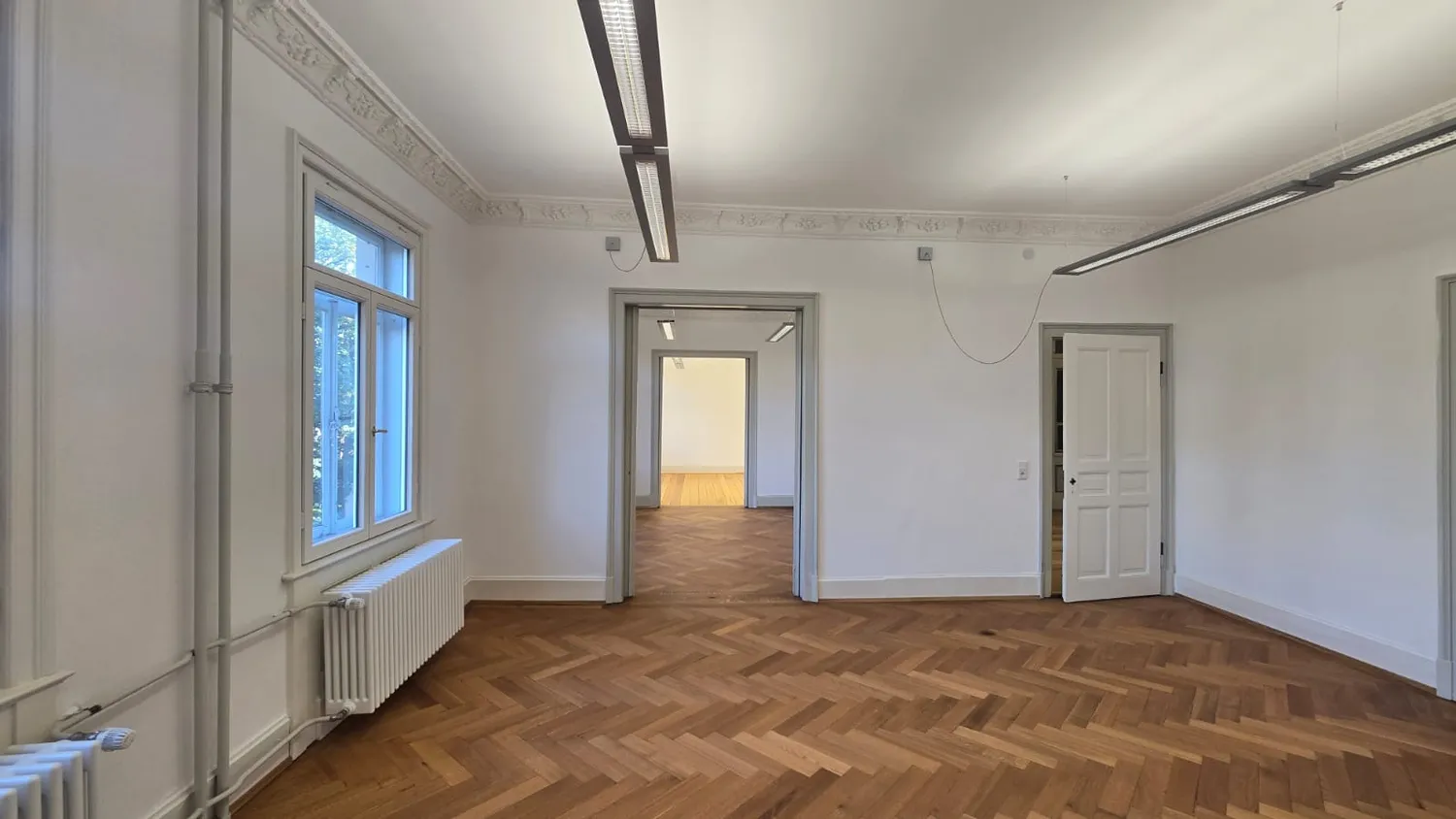 7 Zimmer Wohnung mit 186 m² in Stuttgart – Bild 1