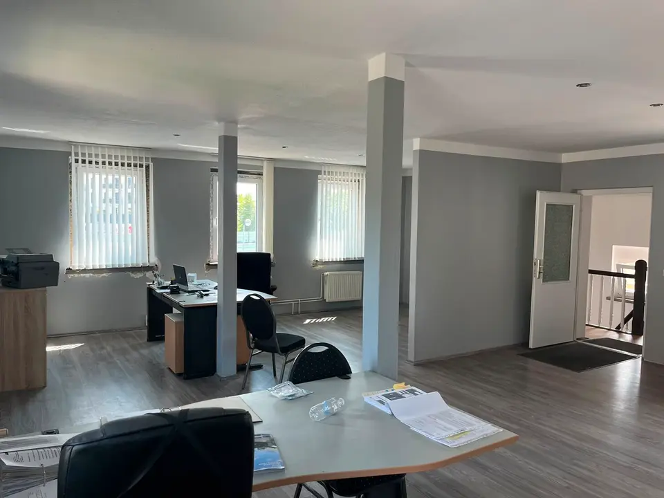 4 Zimmer Wohnung mit 135 m² in Borna – Bild 7