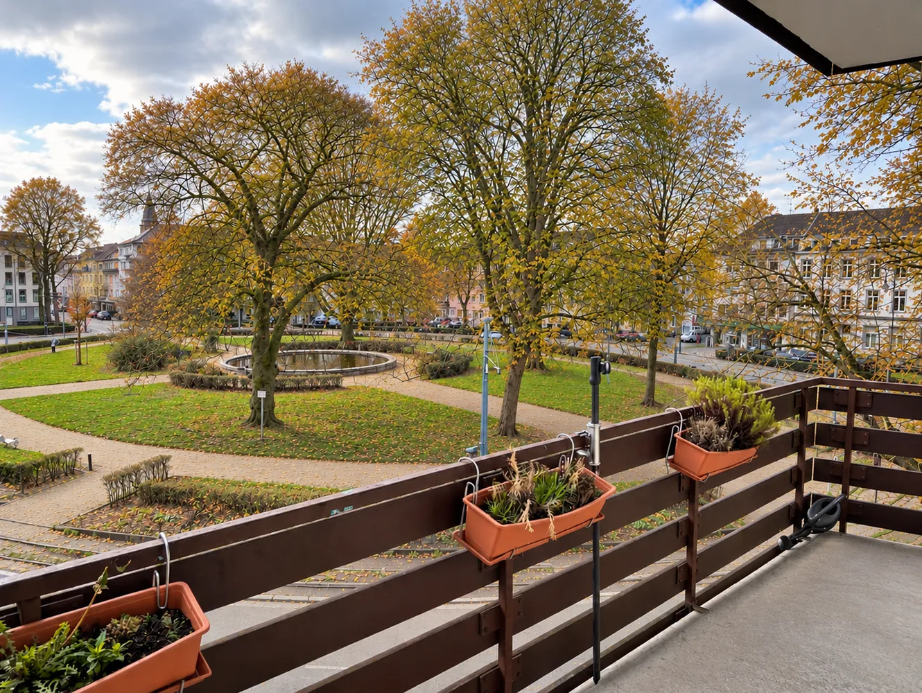 2 Zimmer Wohnung mit 56 m² in Krefeld – Bild 2
