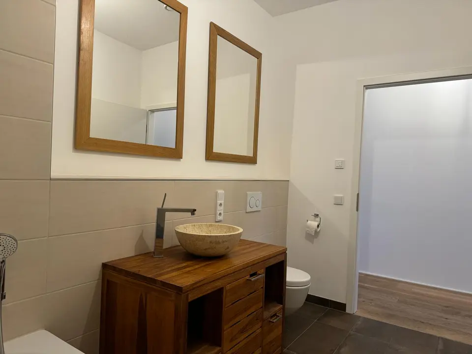 4 Zimmer Wohnung mit 200 m² in Frankfurt am Main – Bild 7