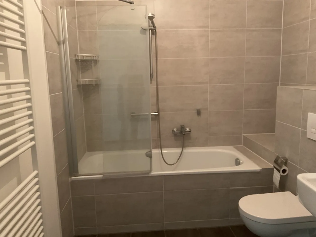 4 Zimmer Wohnung mit 100 m² in Berlin – Bild 4