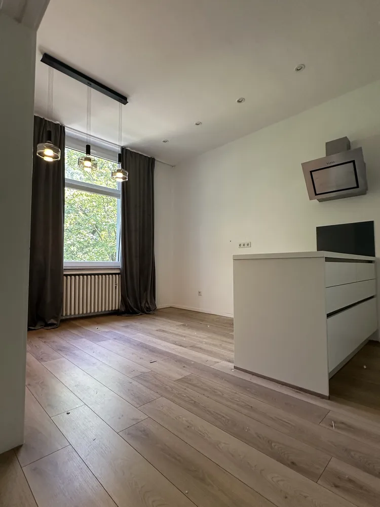 3 Zimmer Wohnung mit 110 m² in Neuss – Bild 3