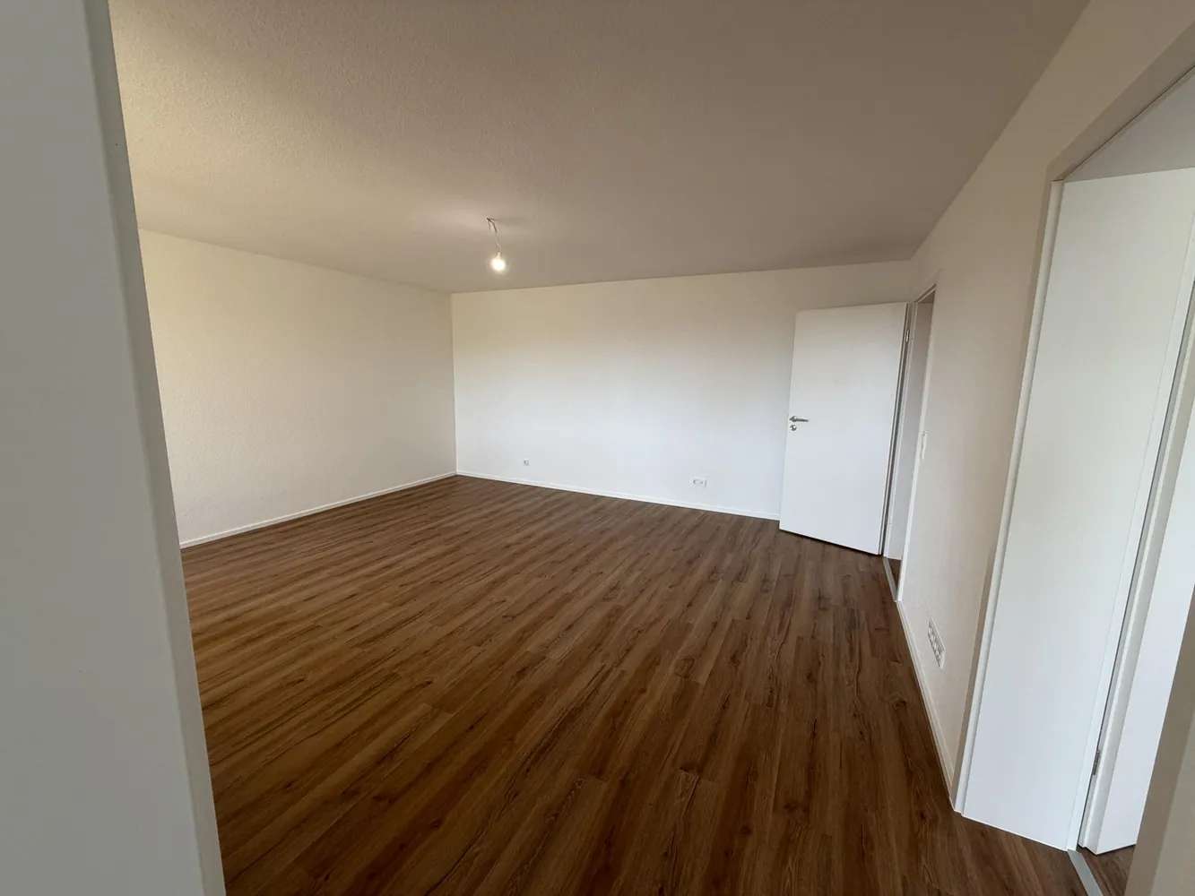 2 room apartment with 60 m² in Wiesbaden – Photo 8