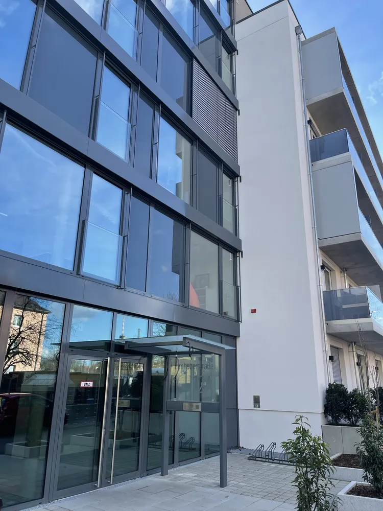 1 room apartment with 23 m² in Augsburg – Photo 9