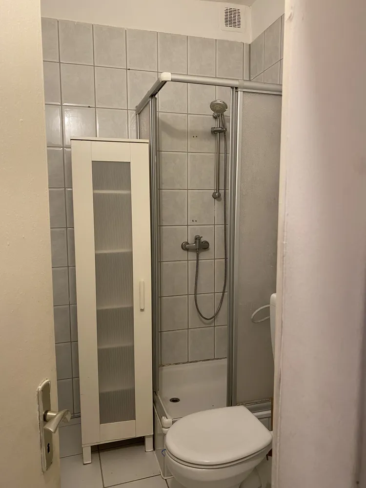 2 Zimmer Wohnung mit 38 m² in Wiesbaden – Bild 2